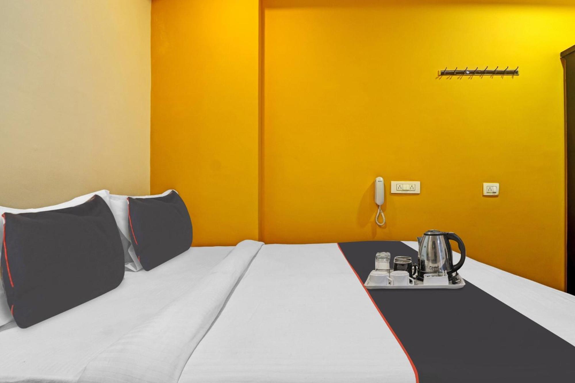 Super Collection O Gachibowli Hotell Kondapur  Exteriör bild